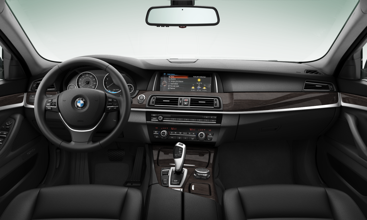 Interior of 2014 BMW 528i xDrive (Sedan (4 Doors)), VIN WBA5A7C50FD625189
