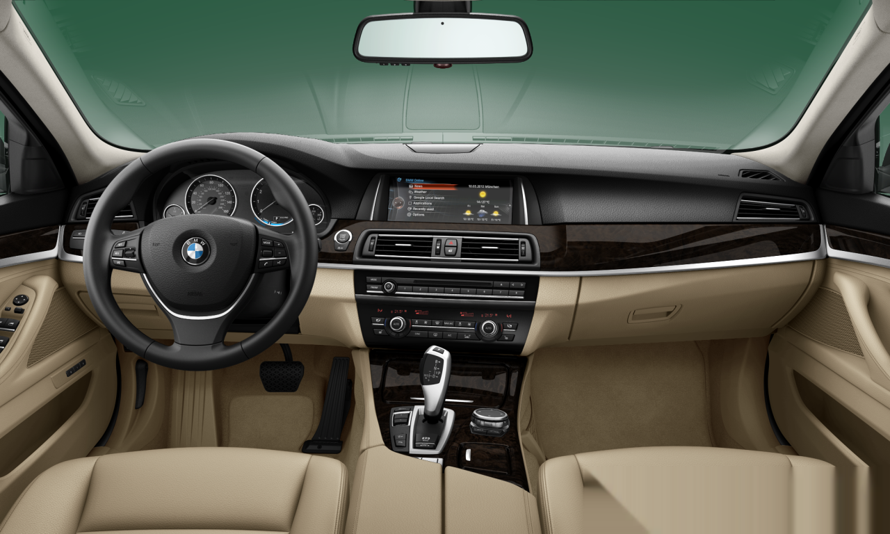 Interior of BMW 528i xDrive (F10 (MUE)), VIN WBA5A7C58FD628602