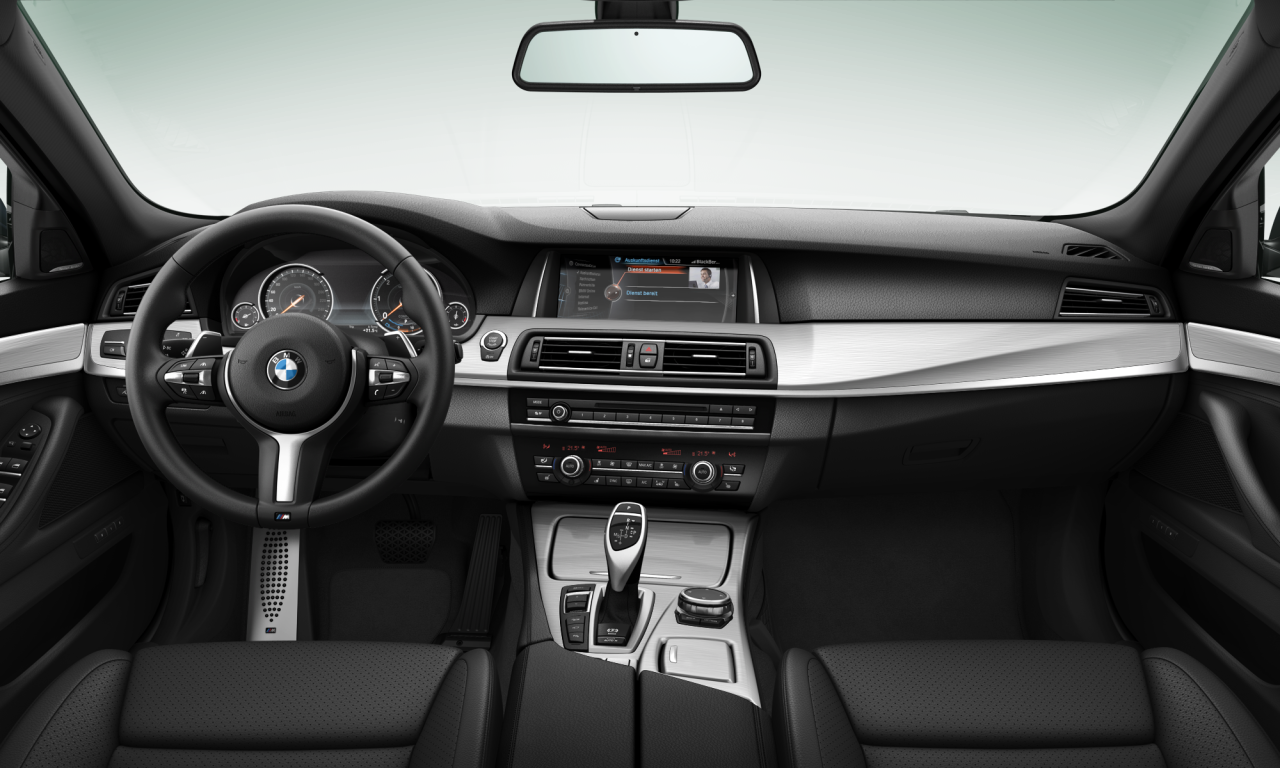 Interior of BMW 530d xDrive (F11 (MUE)), VIN WBA5K31070GN99886