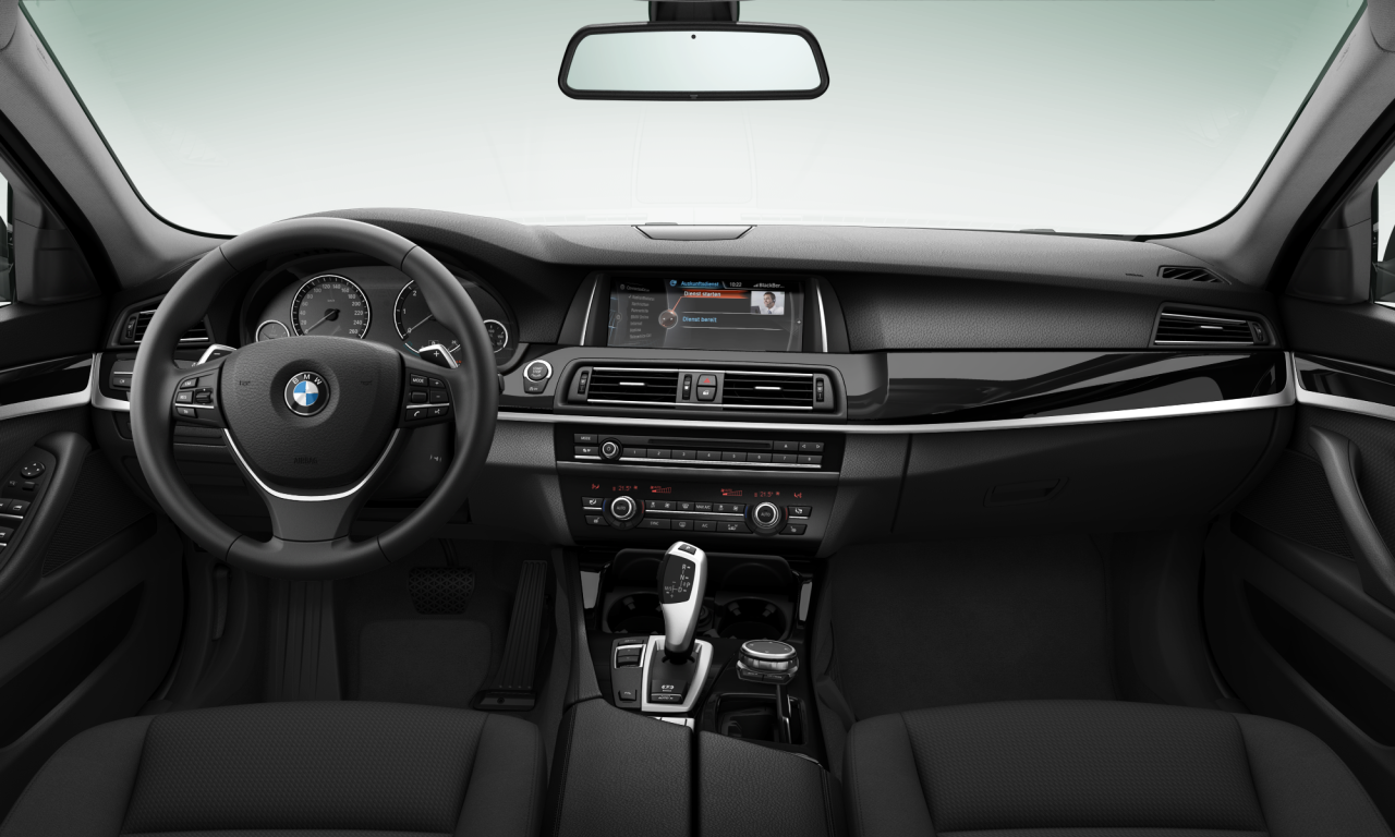 Interior of BMW 520d (F11 (MUE)), VIN WBA5L31010G121072