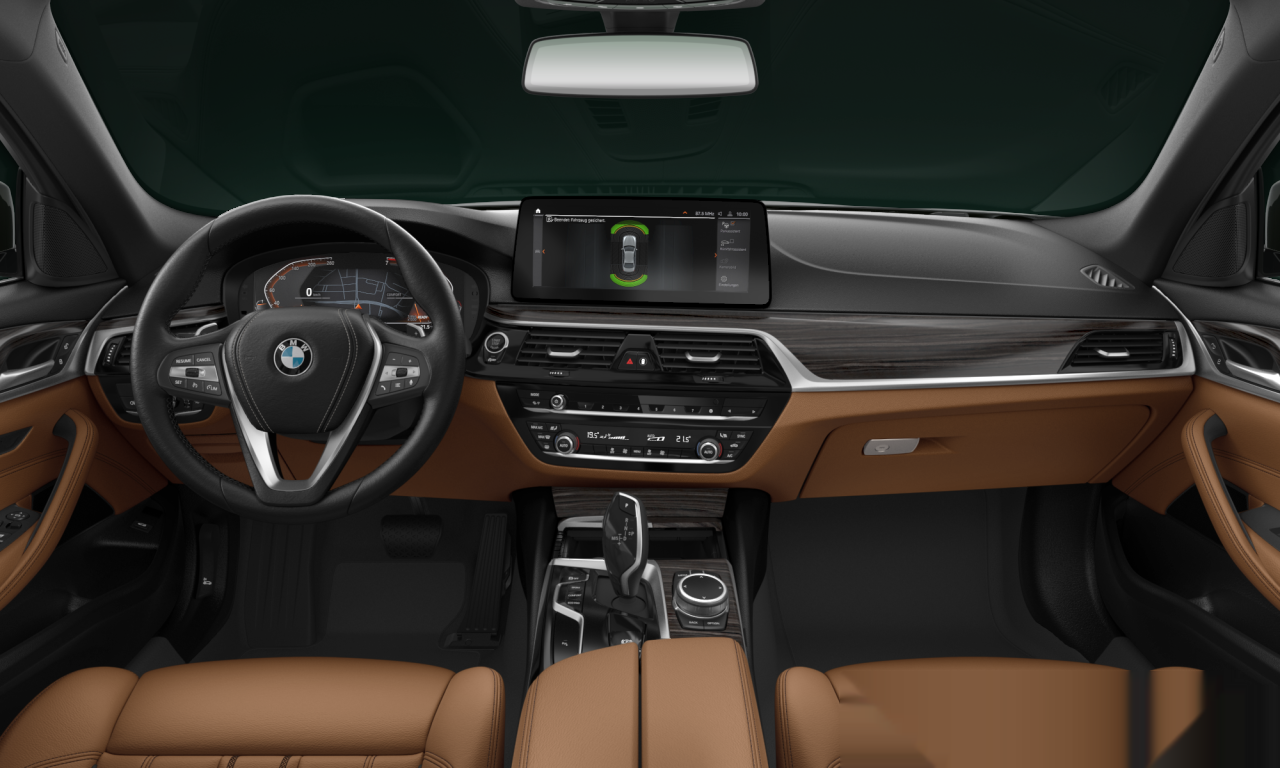 Interior of BMW 520i (G30 (MUE)), VIN WBA71AG08PWX77649