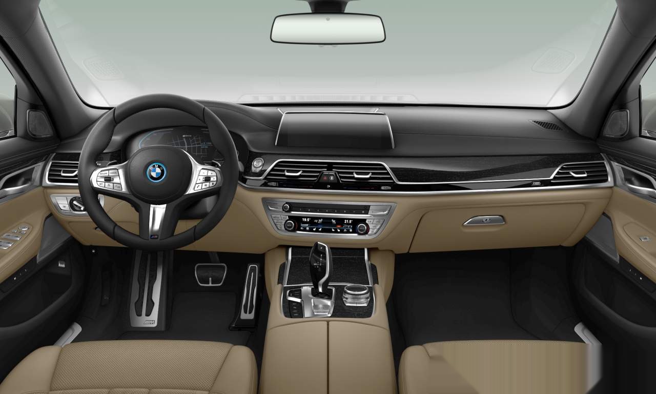 Interior of 2021 BMW 745e (Sedan (4 Doors)), VIN WBA7D6105NCJ61211