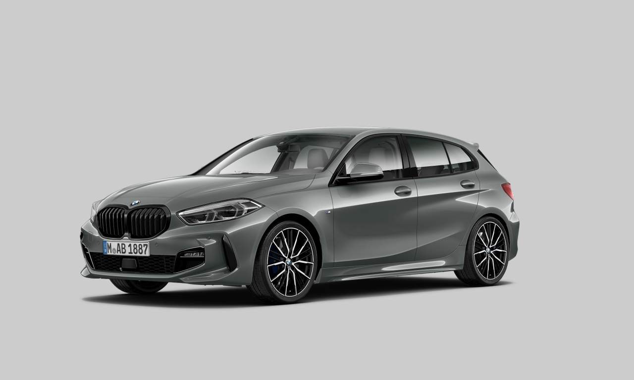Exterior of BMW 118i (Sports Hatch (5 Doors)), VIN WBA7K320407N82177