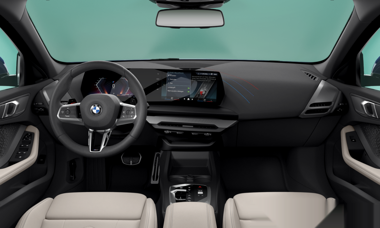 Interior of BMW 120 (F70), VIN WBA82GE0907W33079