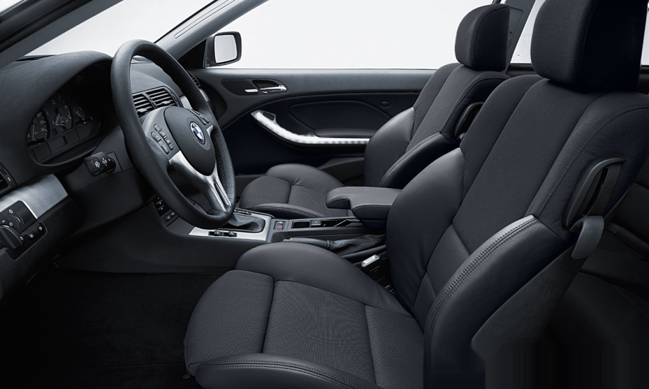 Interior of 2001 BMW 330d (E46 (3)), VIN WBAAP91020JN04723