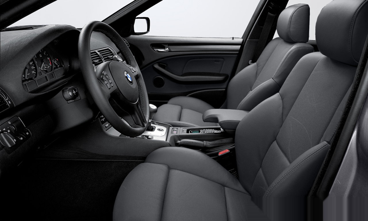 Interior of BMW 320d (E46 (4FL)), VIN WBAAS710X0PM89727