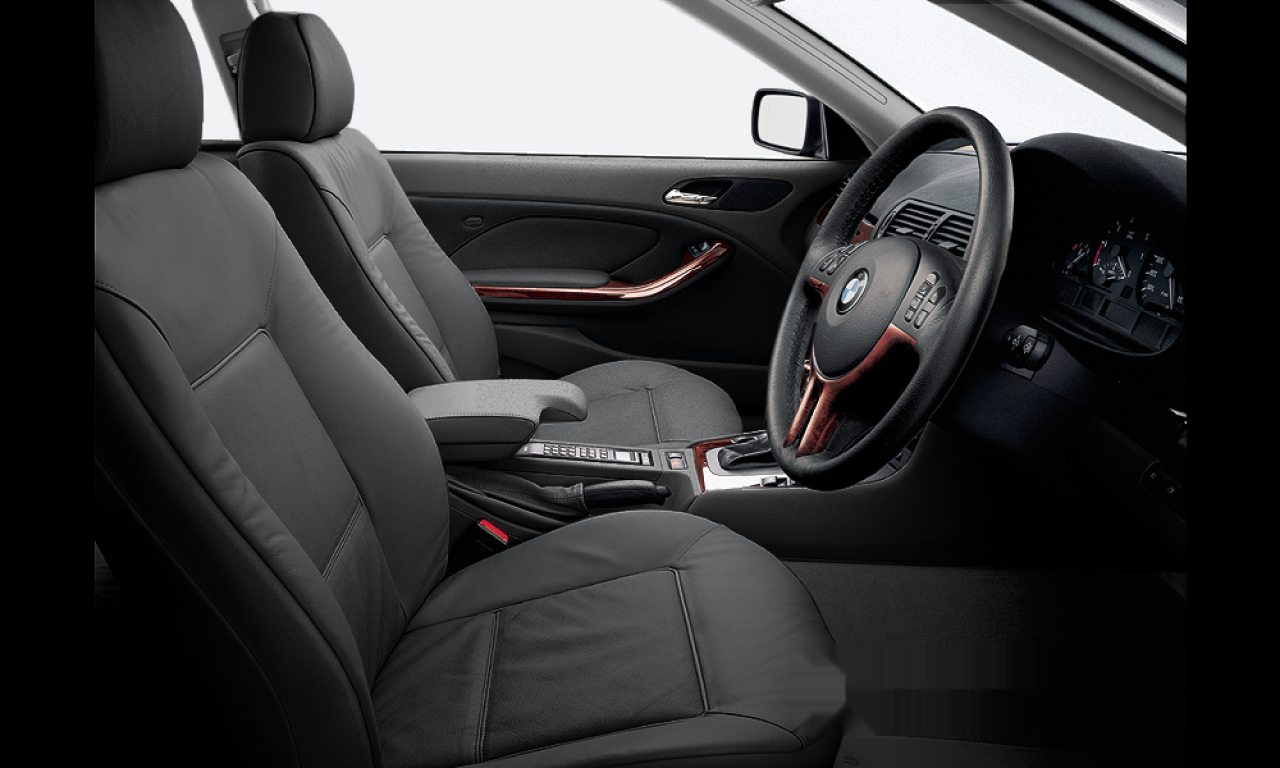 Interior of 2000 BMW 330CI (E46 (2FL)), VIN WBABD52010PM09023