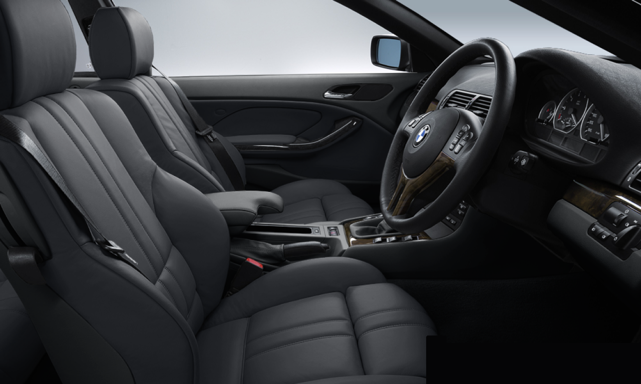 Interior of 2005 BMW 330CI (E46 (2FL)), VIN WBABD52050PL68735