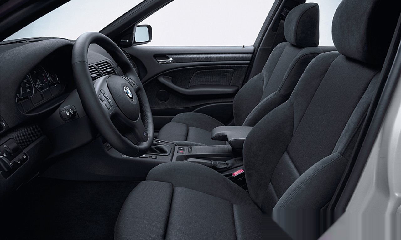 Interior of BMW 330CI (E46 (2)), VIN WBABN51090JT84096
