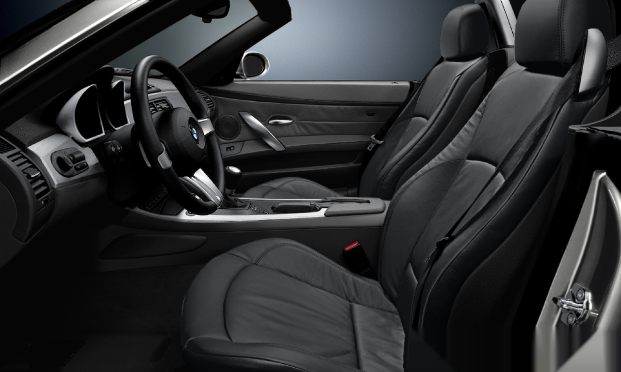 Interior of 2000 BMW Z4 2.5i (E85), VIN WBABT32010LS24338