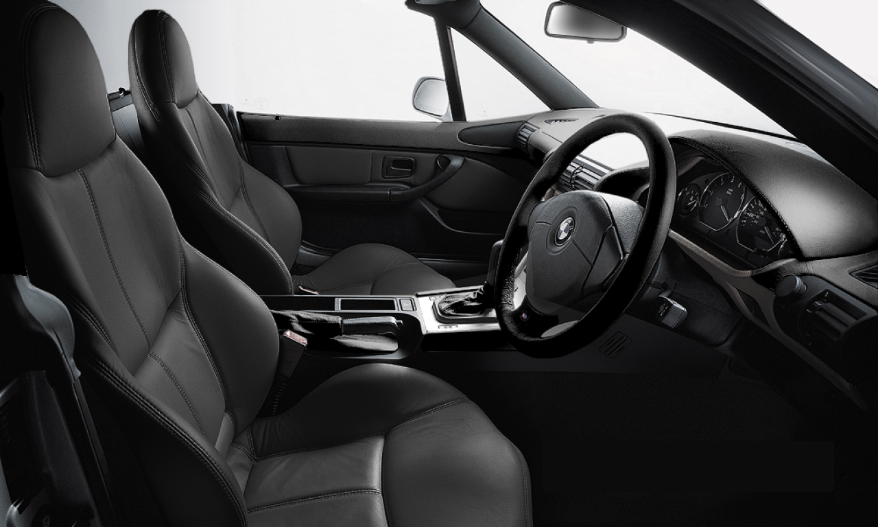 Interior of BMW Z3 2.2 (E36 (7)), VIN WBACN12040LK16656