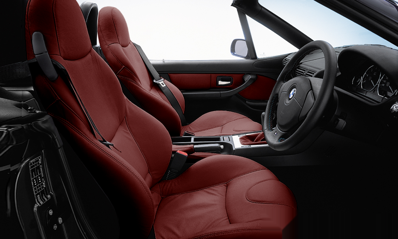 Interior of BMW Z3 3.0 (E36 (7)), VIN WBACN52010LJ41020