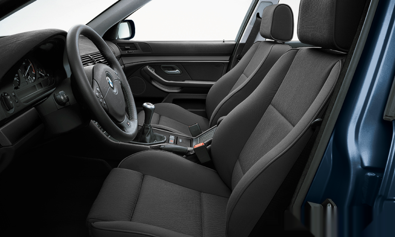 Interior of 2001 BMW 520I (E39), VIN WBADT11040GY53843