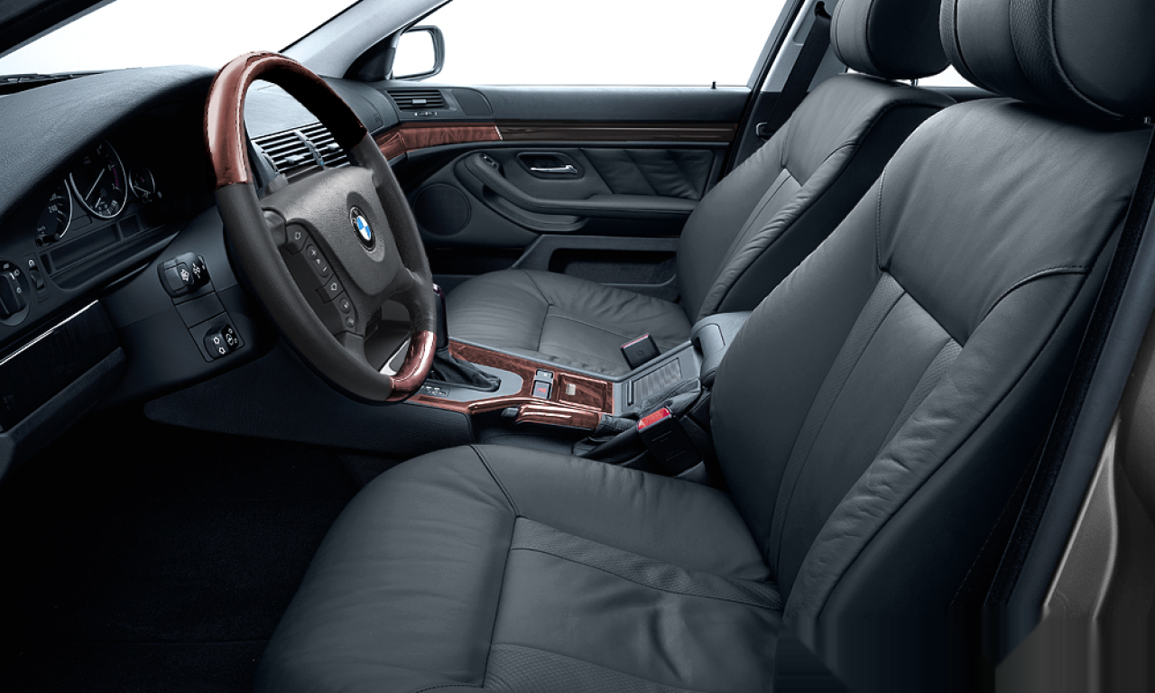 Interior of 2000 BMW 530I (E39), VIN WBADT61010CJ58966