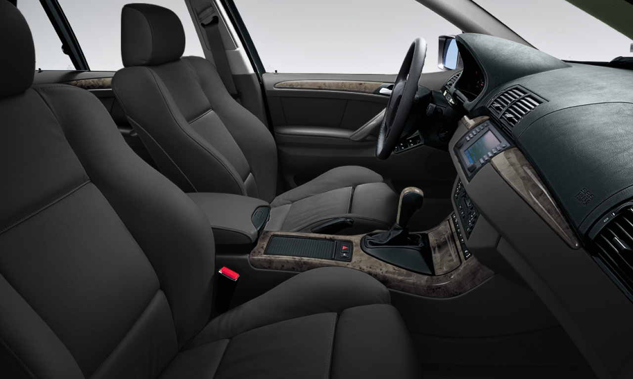 Interior of 2006 BMW X5 3.0d (E53), VIN WBAFB71040LX67289