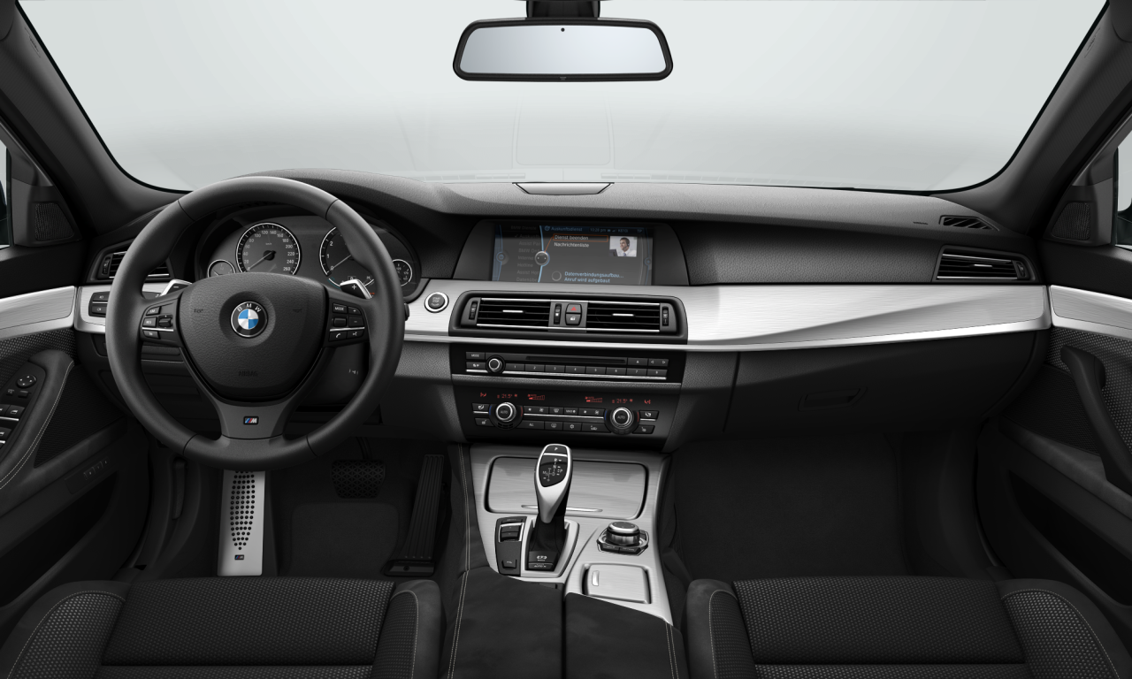 Interior of BMW 535i (F10), VIN WBAFR71010C948832