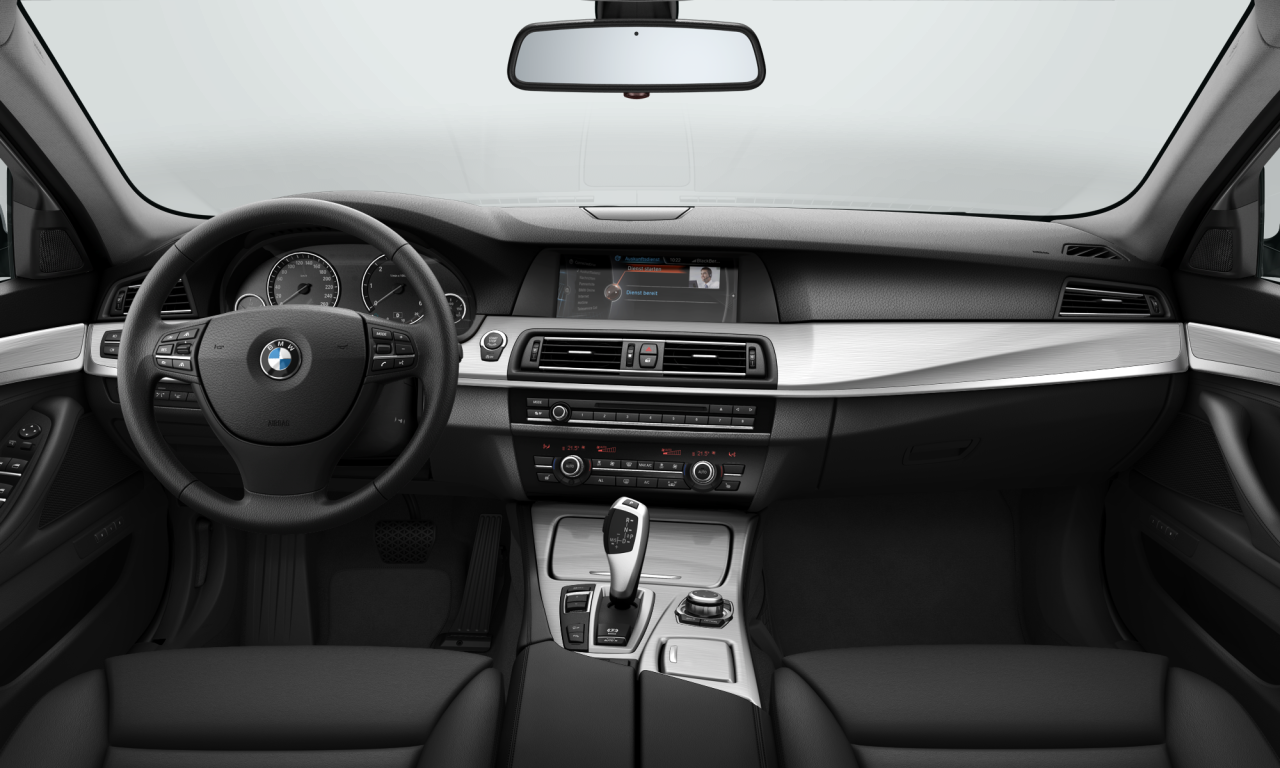 Interior of BMW 530d xDrive (F10), VIN WBAFV31030D293572