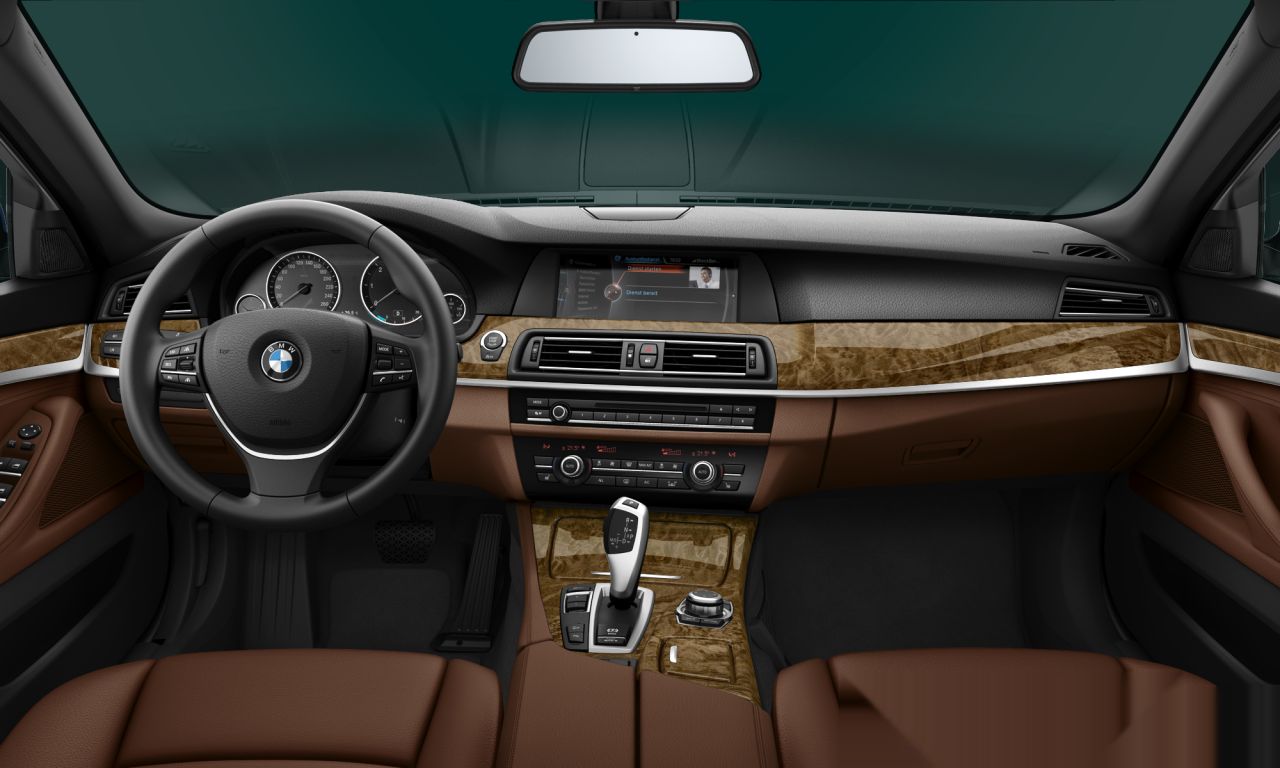 Interior of 2013 BMW 530d xDrive (F10), VIN WBAFV31060D293842