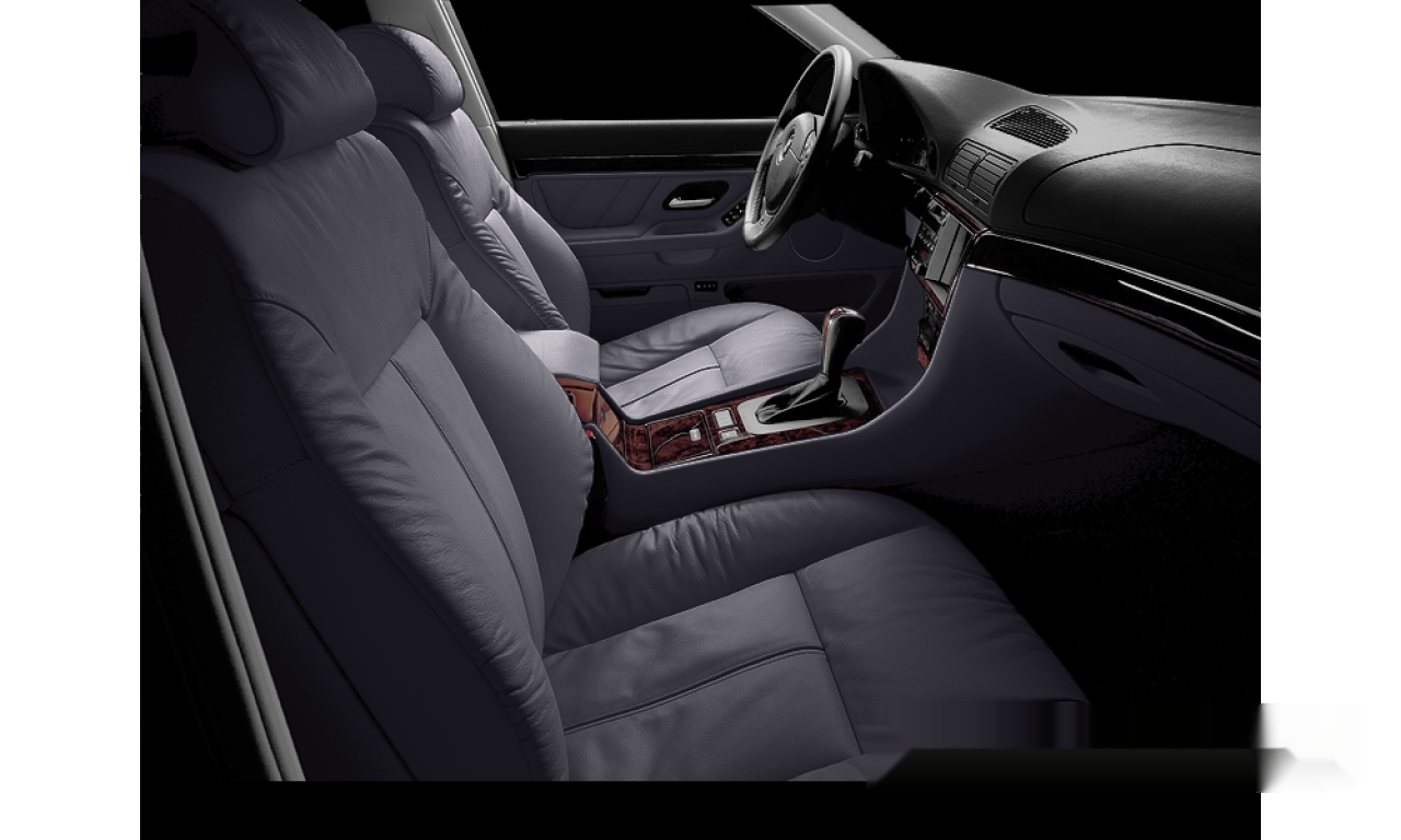 Interior of BMW 728IL (E38 (2)), VIN WBAGH4109XDB23313