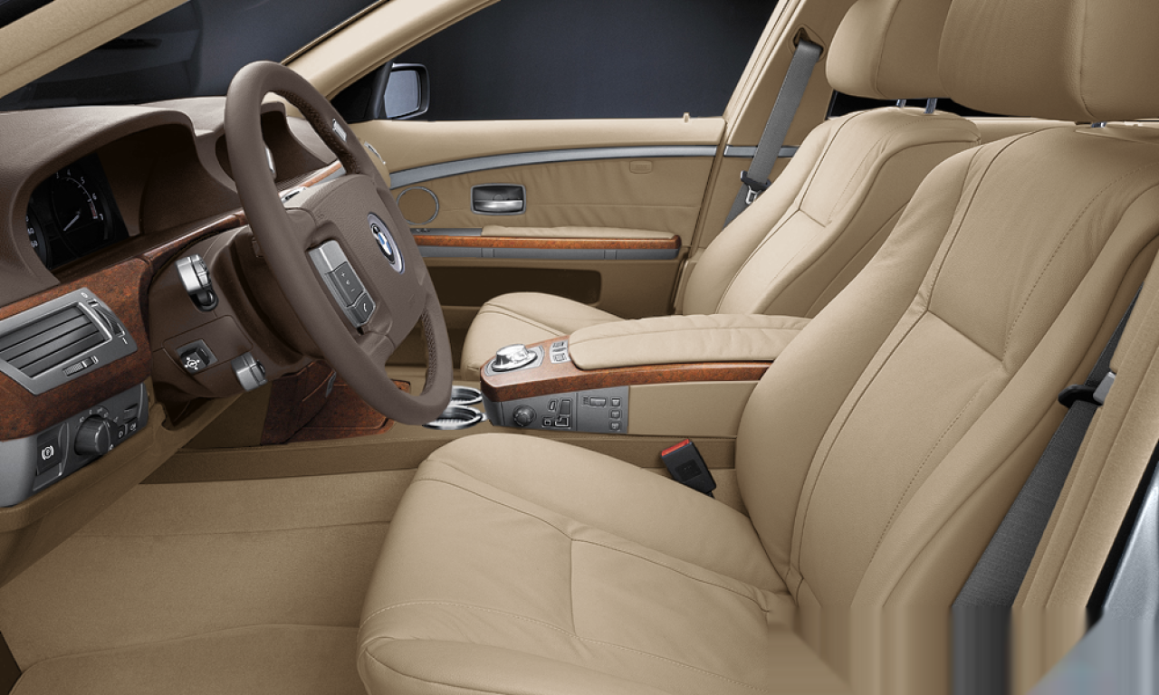 Interior of BMW 745Li (E66), VIN WBAGN61083DP89204
