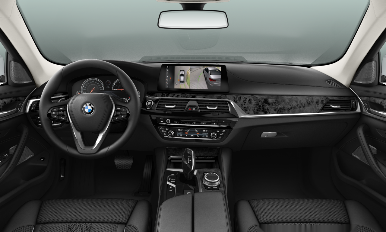 Interior of 2017 BMW 530i (G30), VIN WBAJA52010G455262