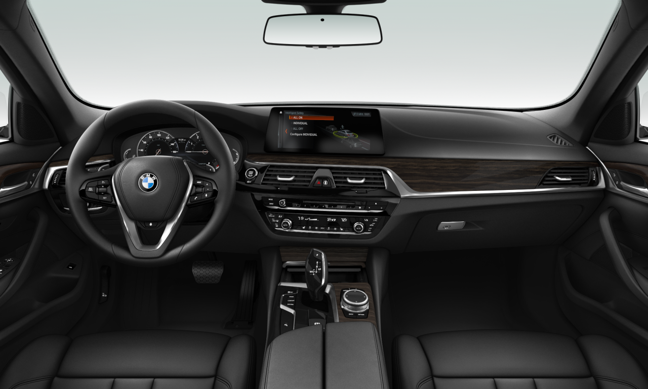 Interior of BMW 530i xDrive (Sedan (4 Doors)), VIN WBAJA7C57KG911015