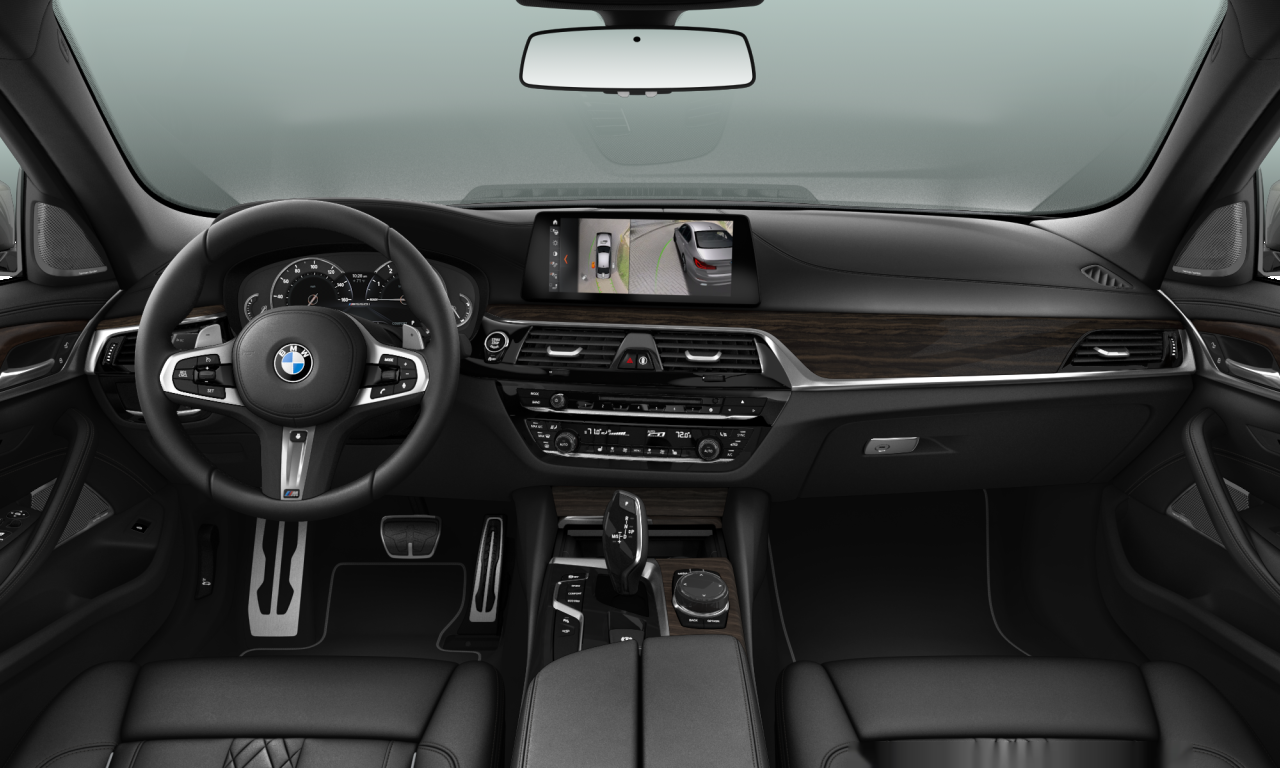 Interior of BMW M550i xDrive (G30), VIN WBAJB9C55JG463798