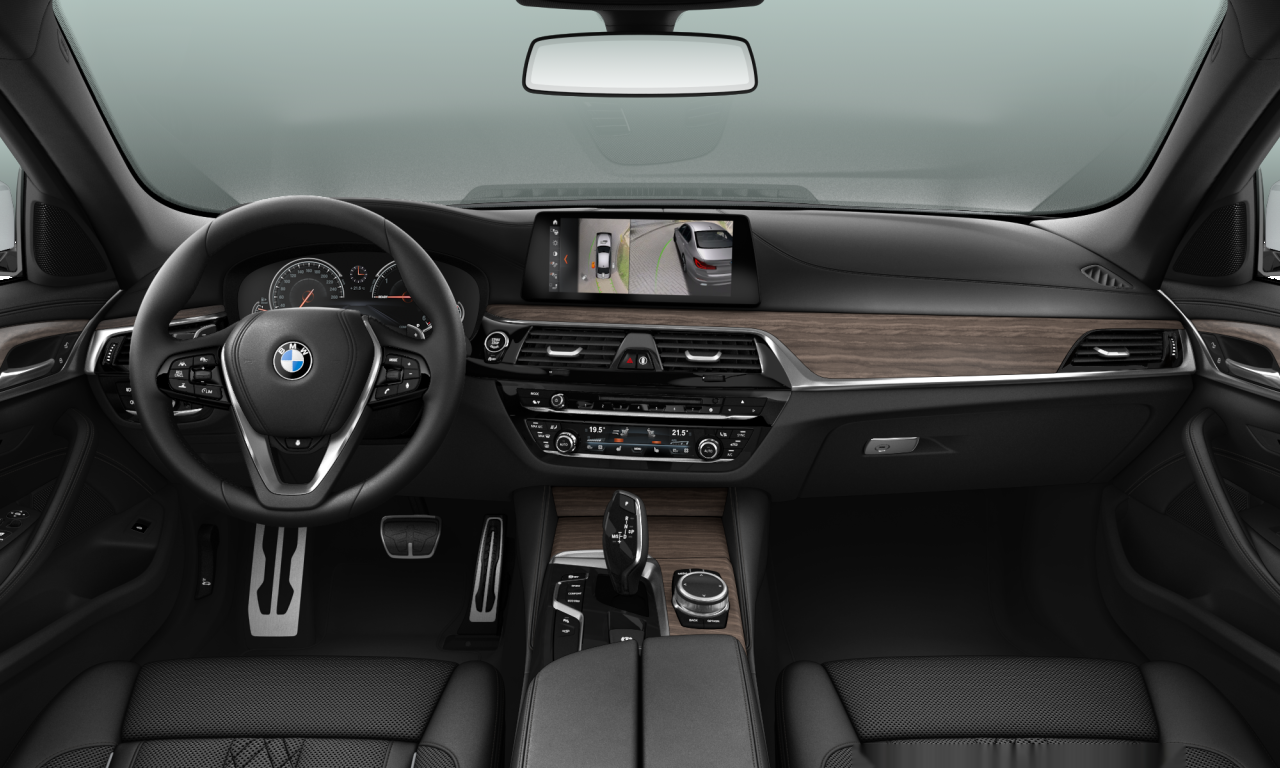 Interior of BMW 520d (G30), VIN WBAJC3106HG921392