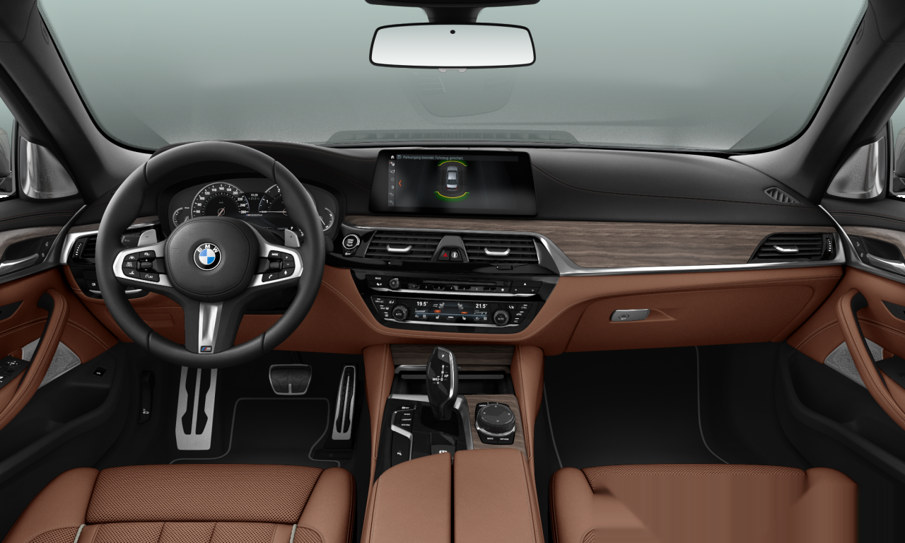 Interior of BMW M550d xDrive (G30), VIN WBAJD71050BM20418
