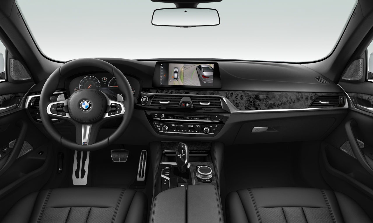 Interior of 2018 BMW 540i (G30), VIN WBAJE5C50KWW19561