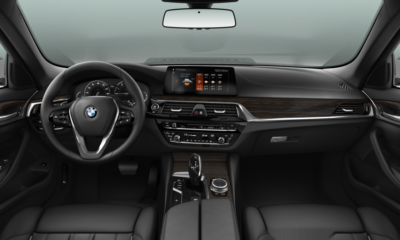 Interior of BMW 540i (G30), VIN WBAJE5C51JWA94625