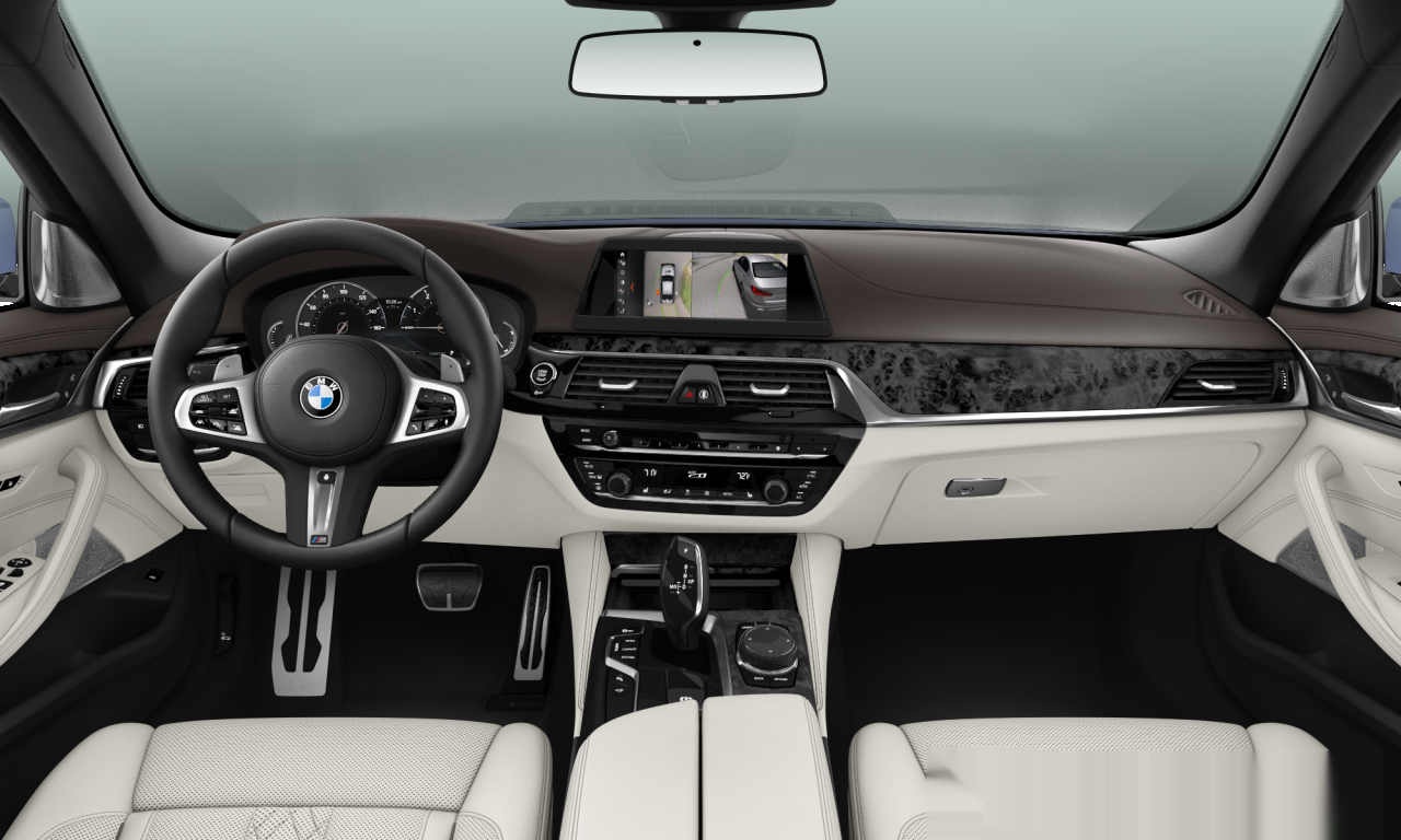 Interior of BMW 540i (G30), VIN WBAJE5C55HG477632