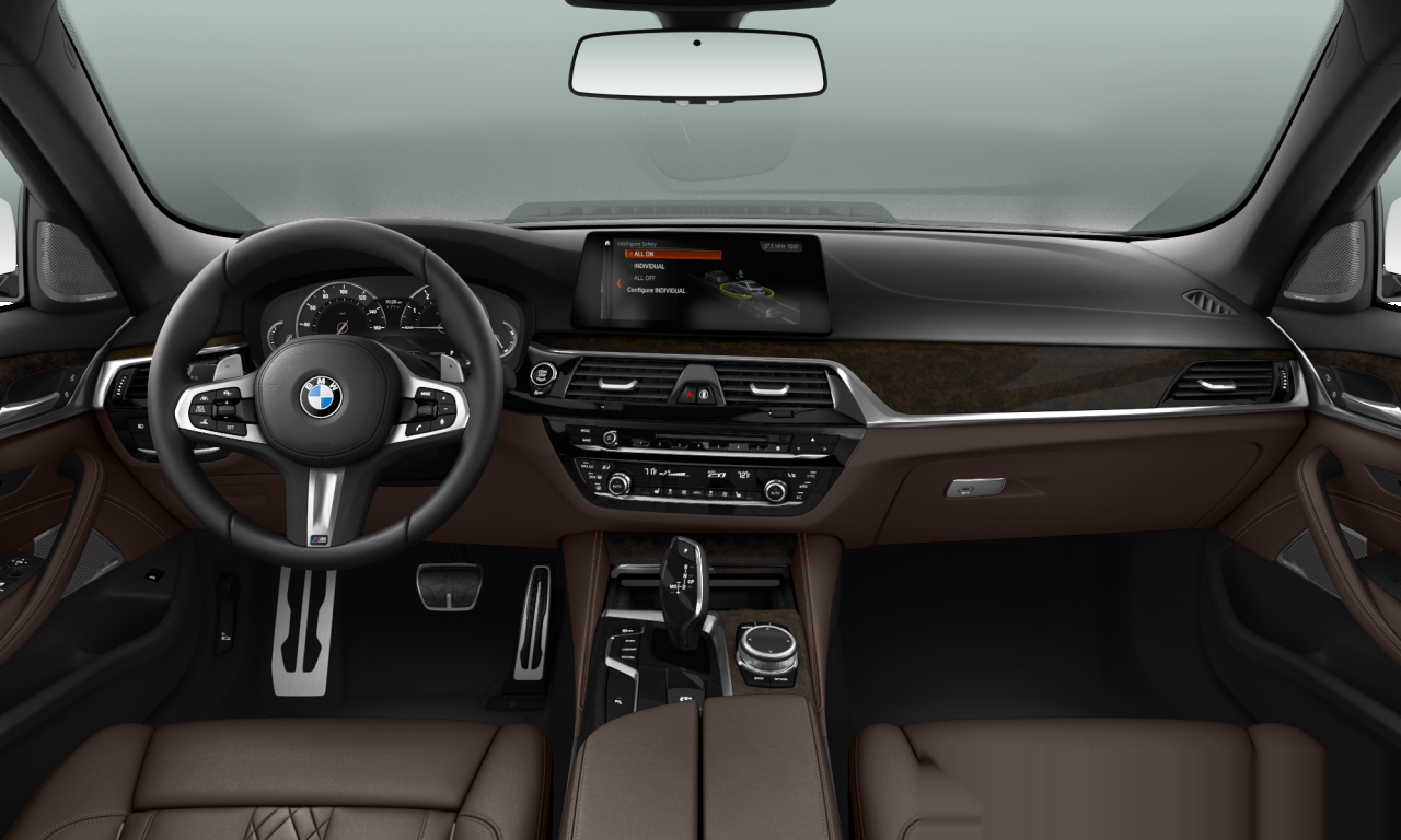 Interior of 2019 BMW 540i (G30), VIN WBAJE5C56KWW27003