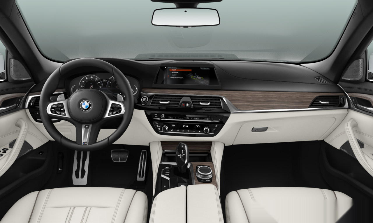 Interior of BMW 540i (G30), VIN WBAJE5C5XJG917902