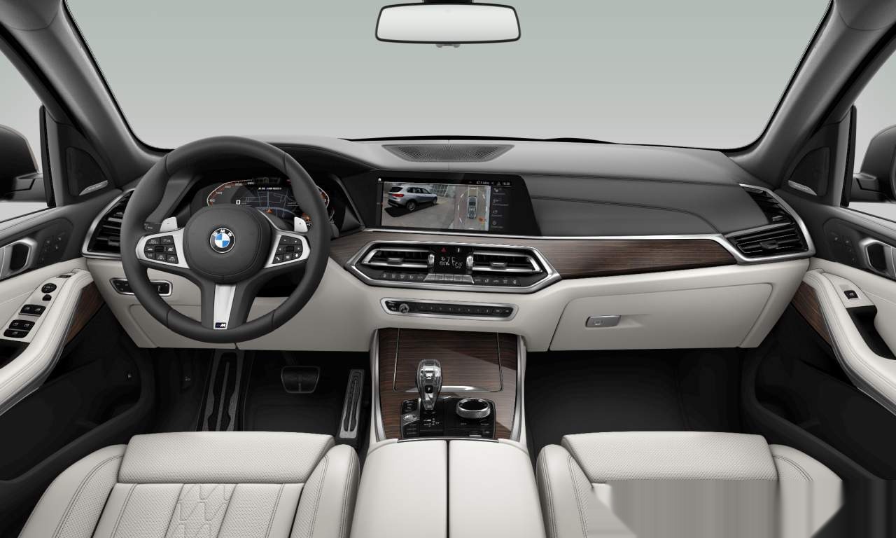 Interior of BMW X5 M50i (Sports Activity Vehicle (5 Doors)), VIN WBAJU410109B36101