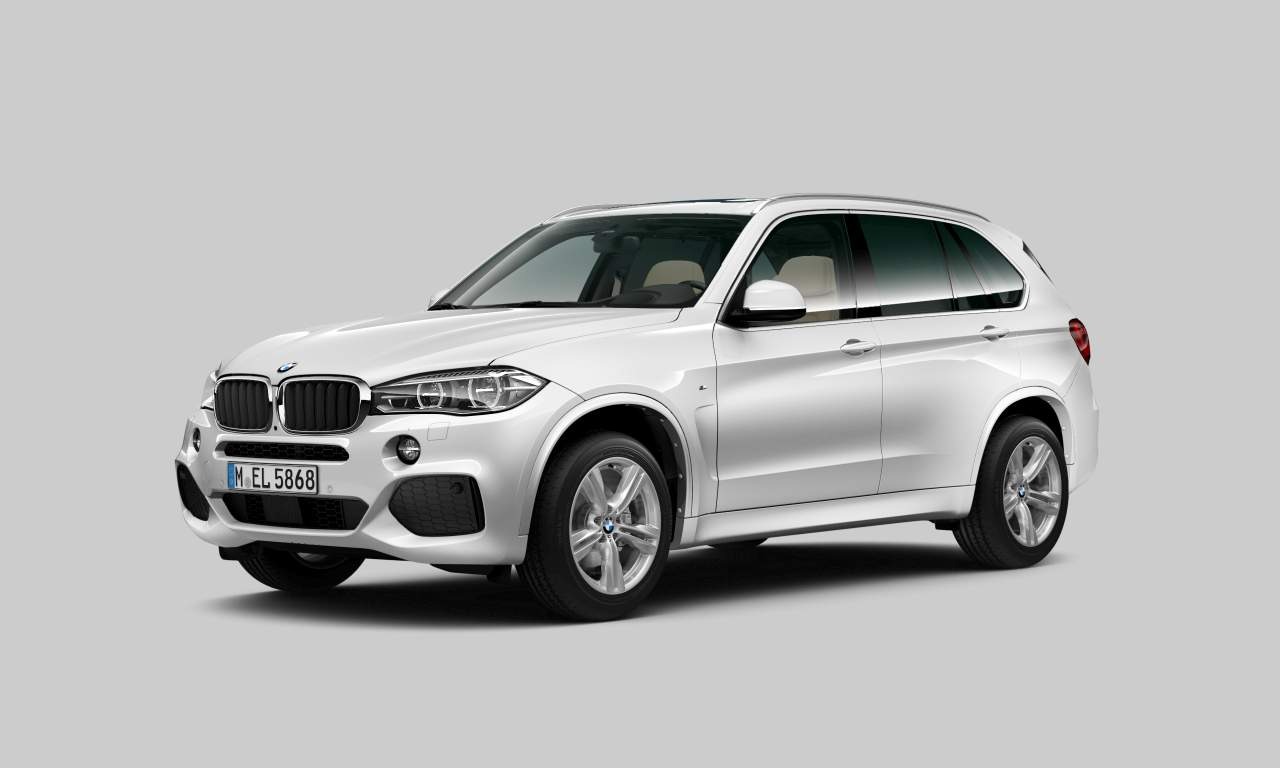 Exterior of 2015 BMW X5 xDrive30d (Sports Activity Vehicle (5 Doors)), VIN WBAKS410900H77575