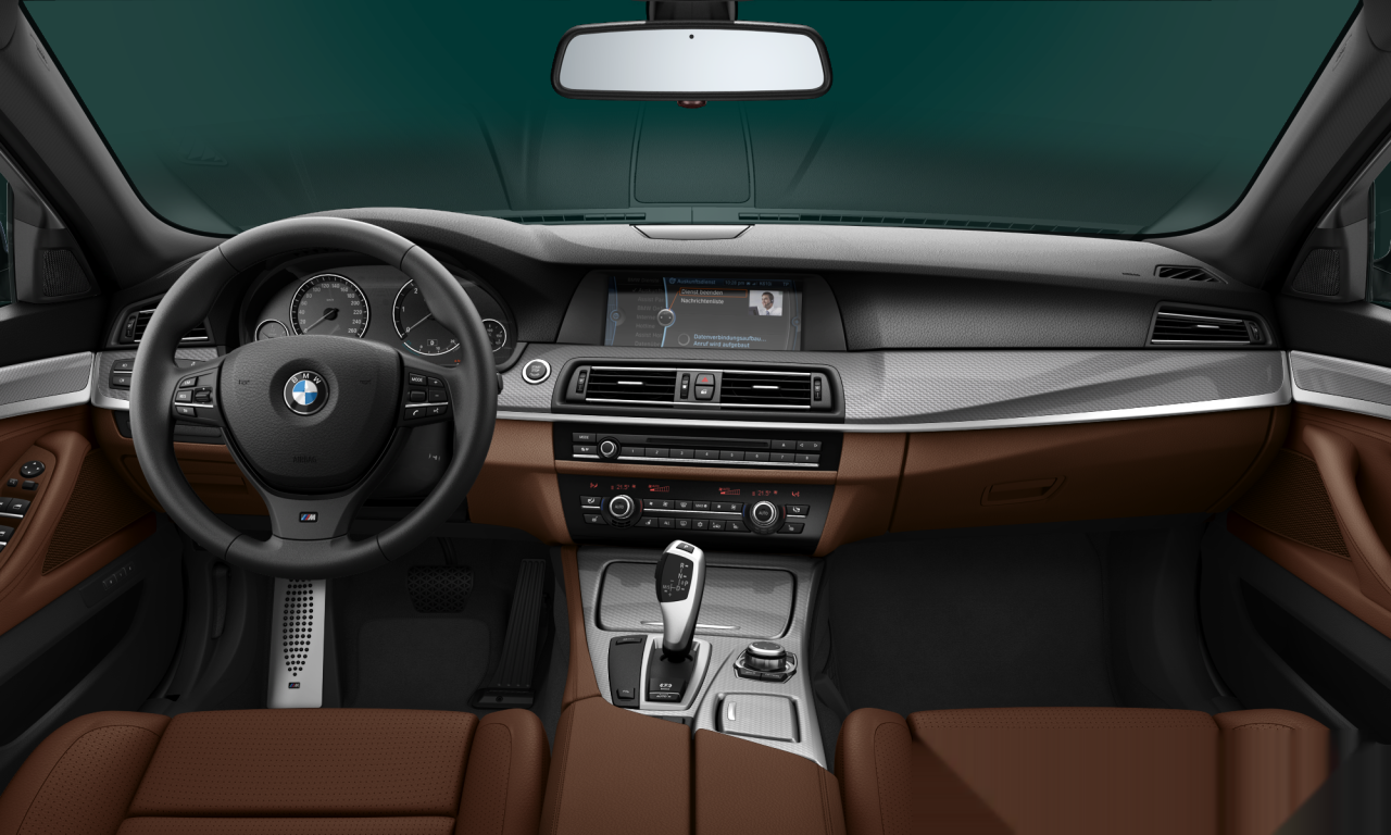 Interior of BMW 525d (F11), VIN WBAMX31060C797590