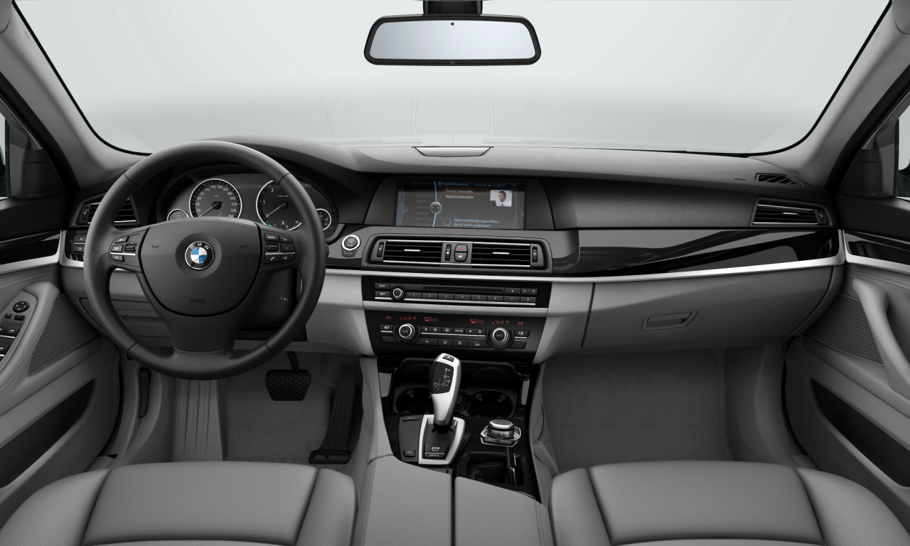 Interior of BMW 530d (F11), VIN WBAMX51010C943969