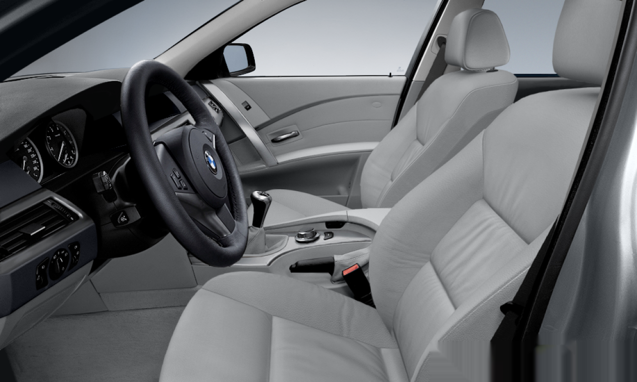 Interior of 2003 BMW 520I (E60), VIN WBANA31080B014832