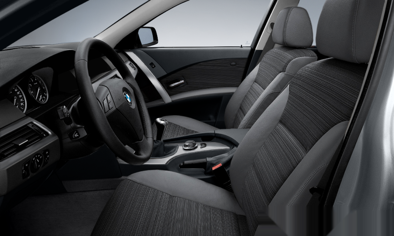 Interior of BMW 520I (E60), VIN WBANA31090B024012
