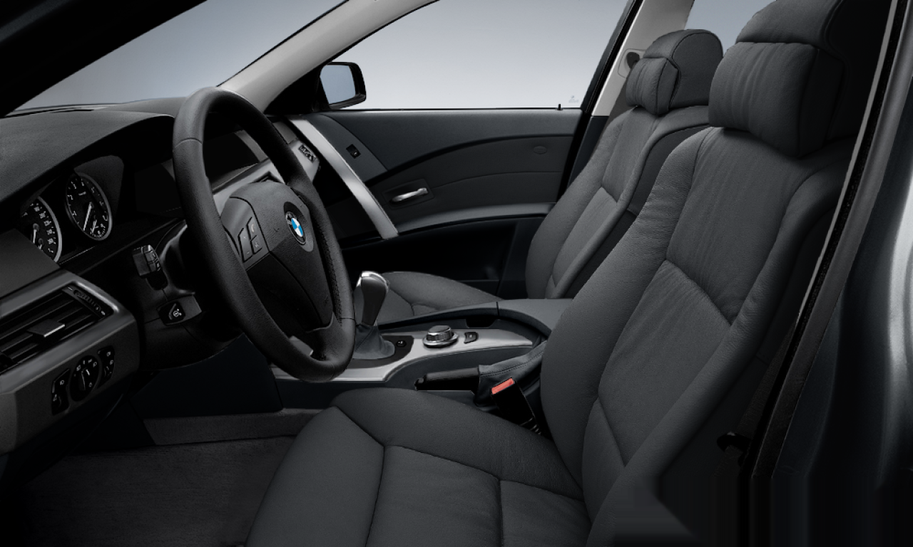Interior of 2004 BMW 525I (E60), VIN WBANA51000CM62889