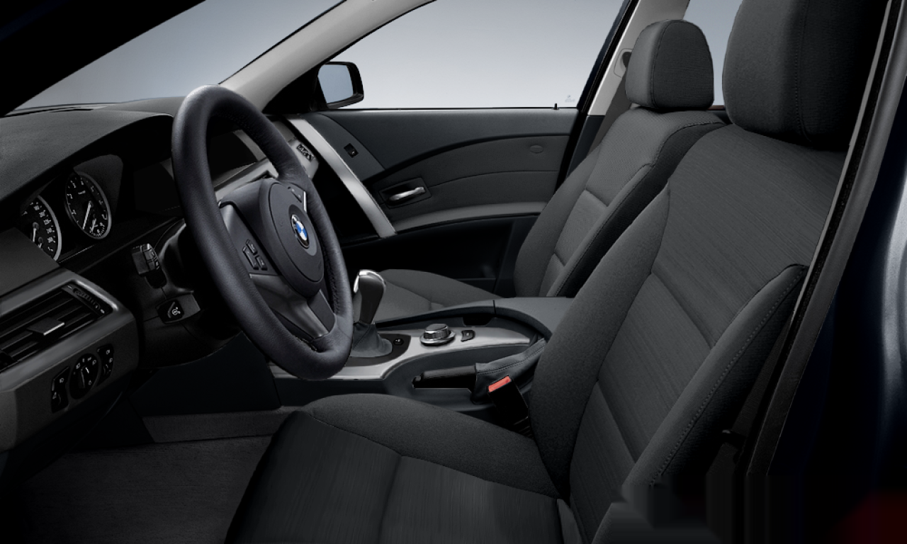 Interior of 2005 BMW 525d (E60), VIN WBANC51010CN39294