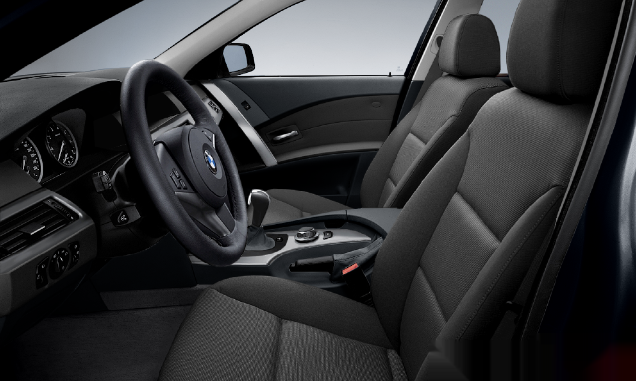 Interior of 2004 BMW 530d (E60), VIN WBANC71030B647515