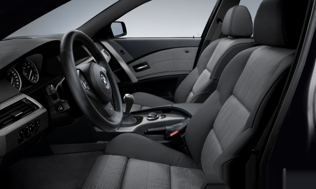 Interior of BMW 520d (E61), VIN WBANJ310X0CS33284