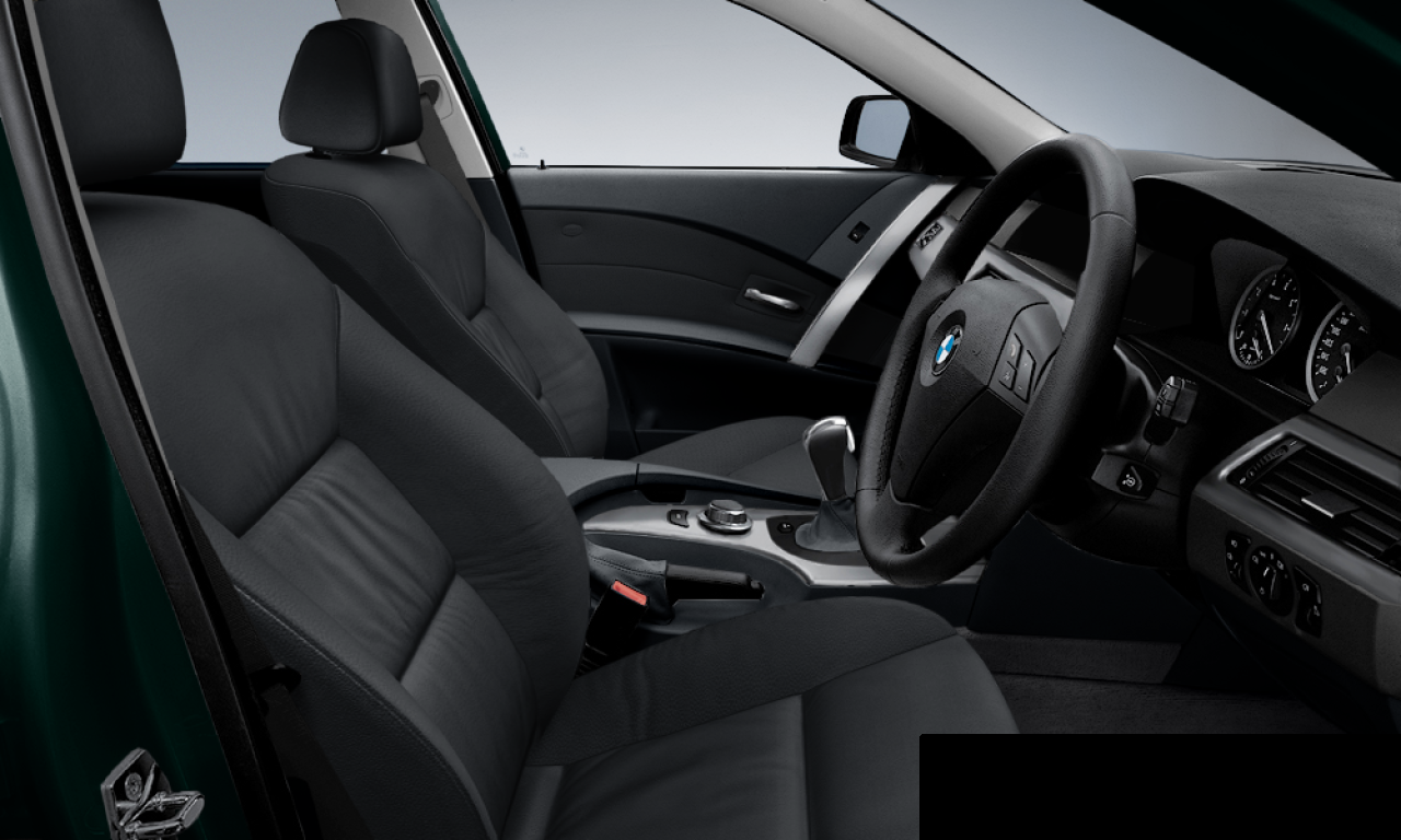 Interior of BMW 525d (E61), VIN WBANJ52060B686026