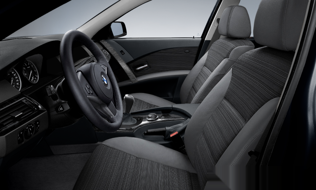 Interior of 2004 BMW 530d (E61), VIN WBANJ71020B515965