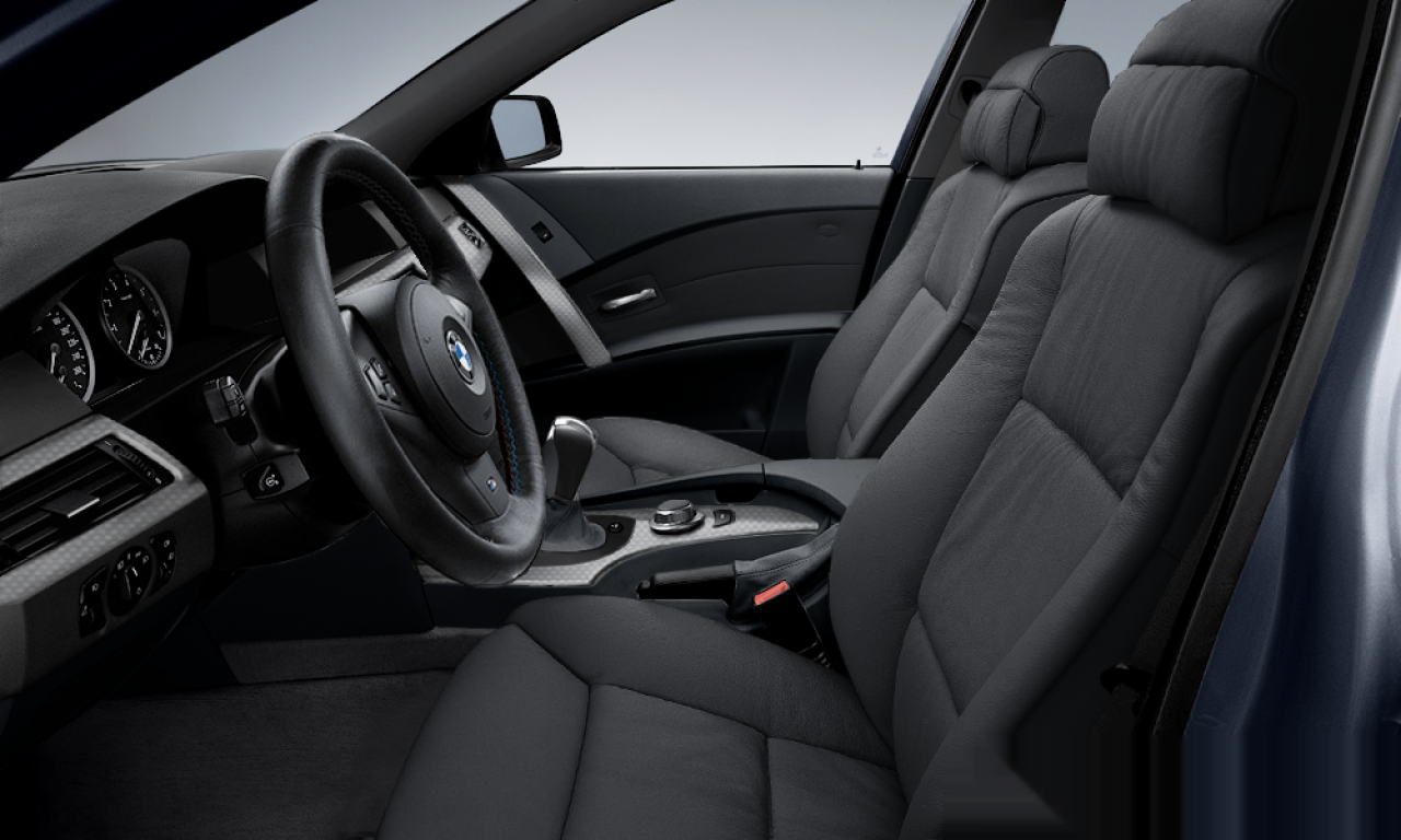 Interior of 2005 BMW 530i (E61), VIN WBANL71050CL85071