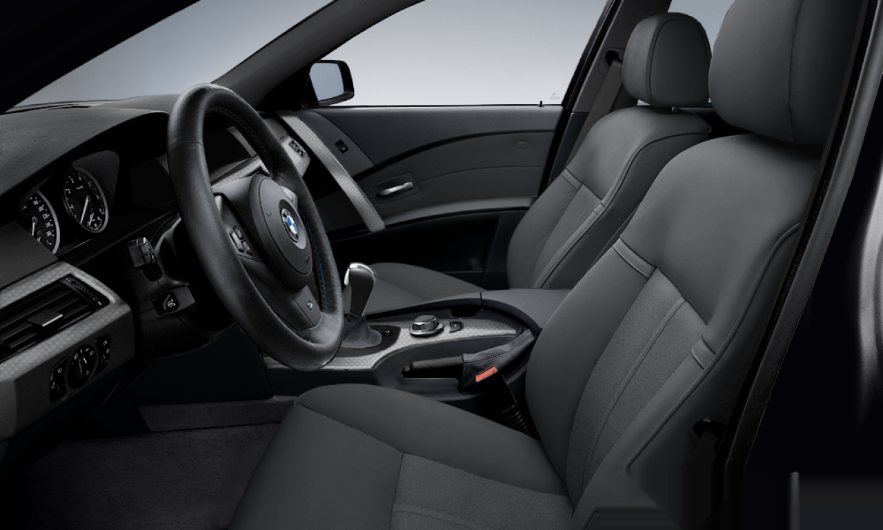 Interior of BMW 530xd (E60), VIN WBANM71020CP14645