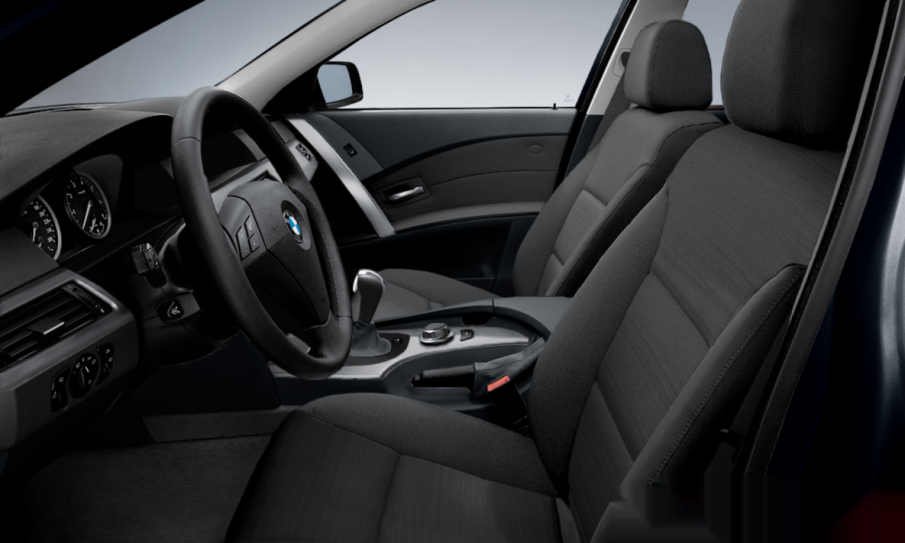 Interior of 2006 BMW 530d (E60), VIN WBANR71060CX95750