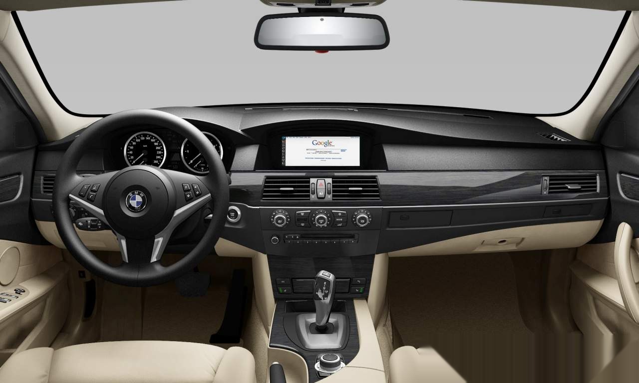 Interior of BMW 520d (Sedan (4 Doors)), VIN WBANX31080C183516
